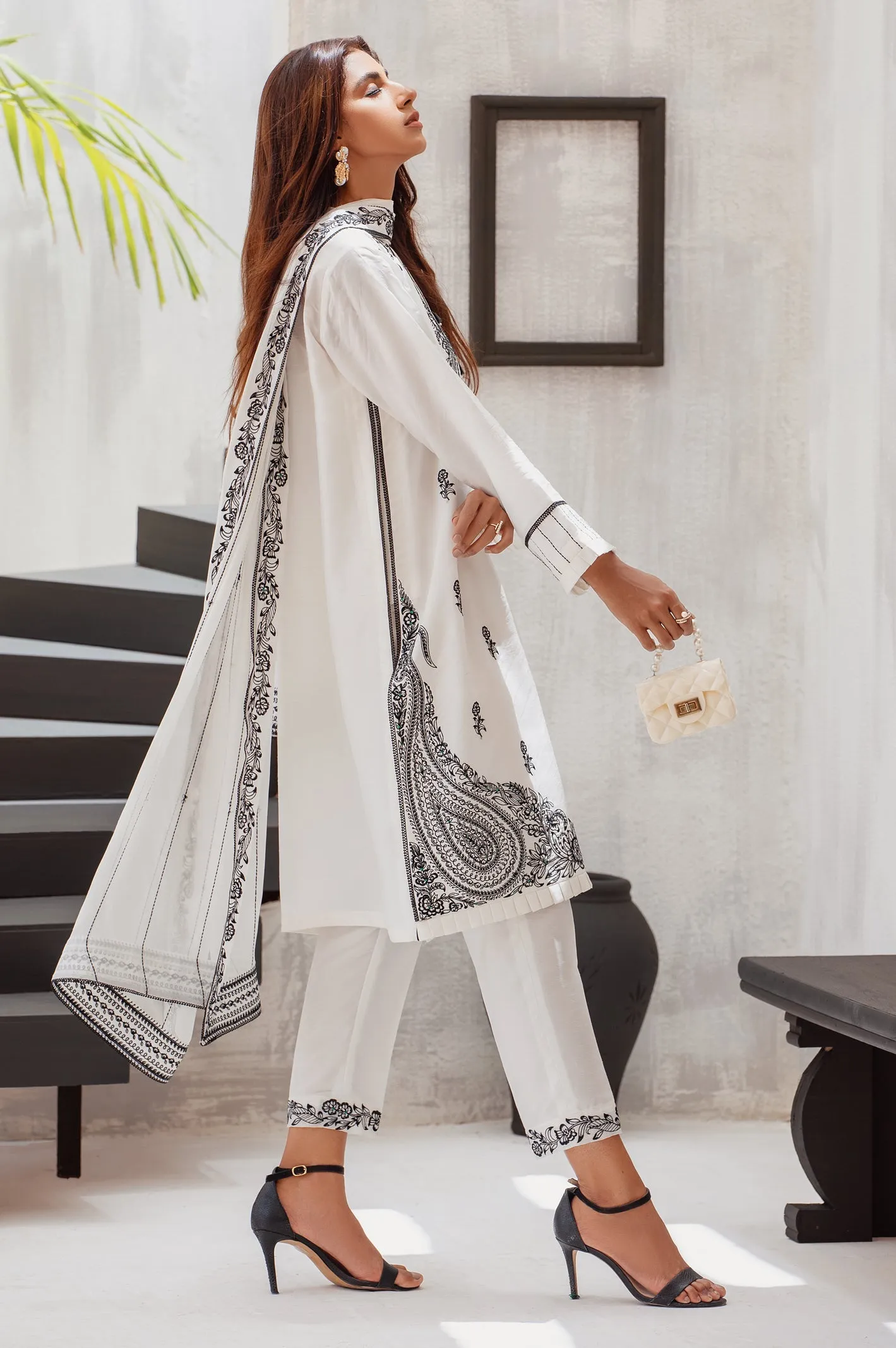 3PC Raw Silk & Chiffon White Stitched