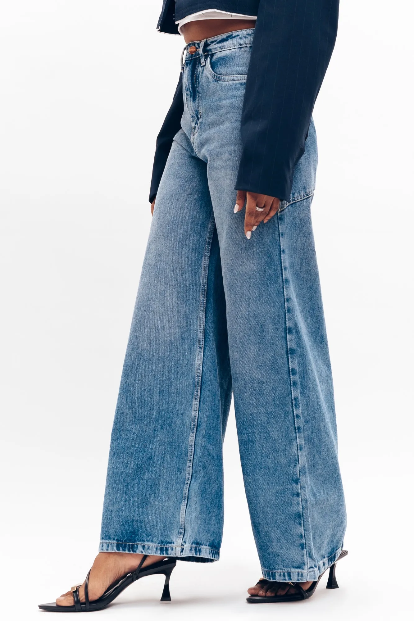 90's Come Back Wide Flare Jeans