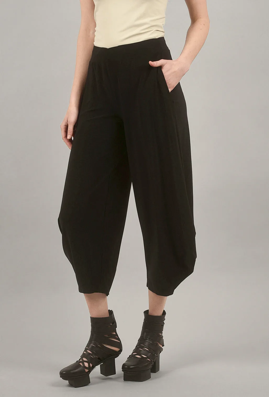 Baylee Pant, Black