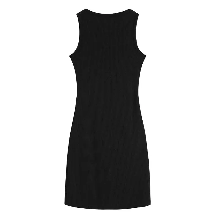 Black Sleeveless Dress