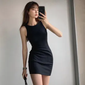 Black Sleeveless Dress