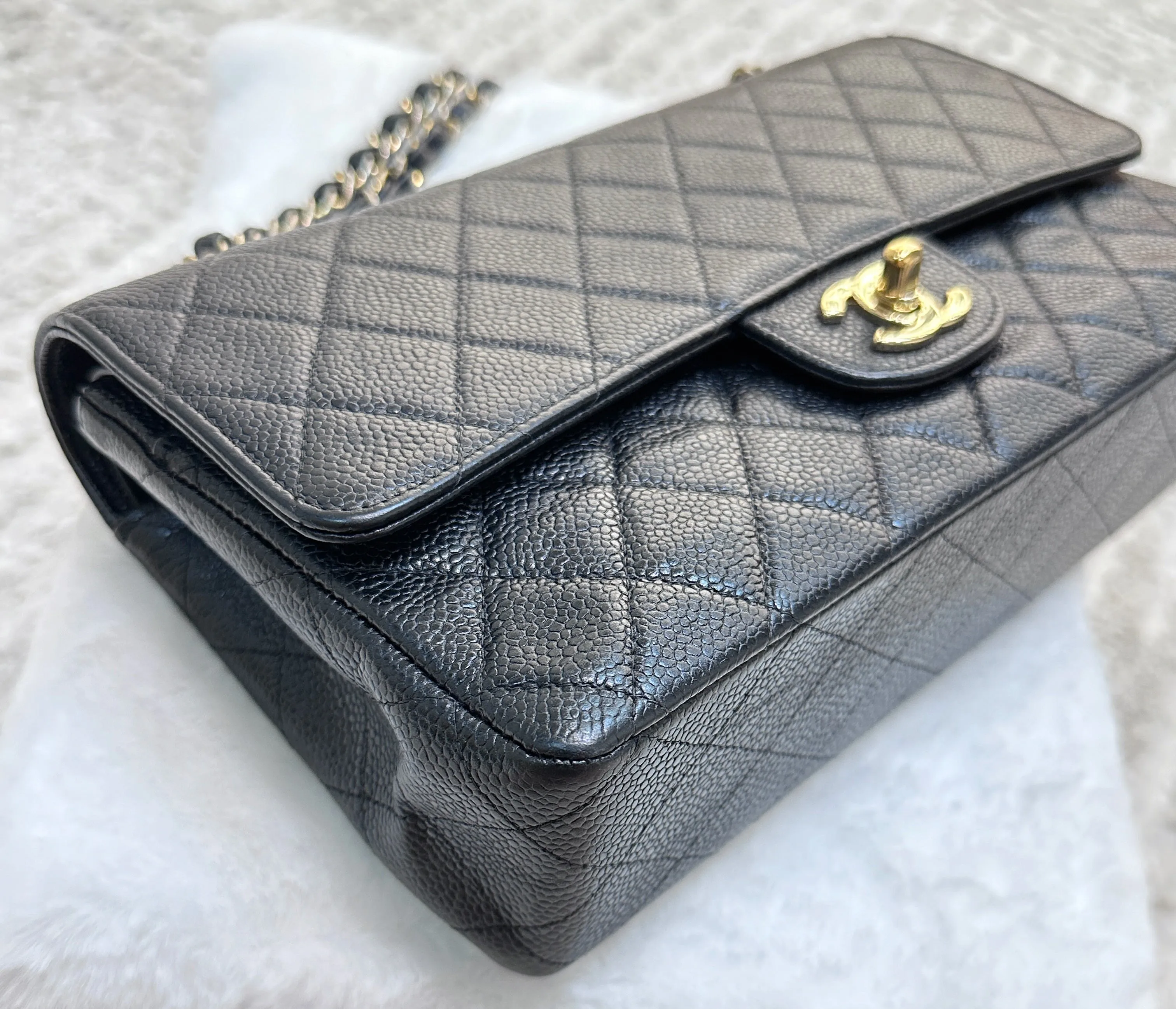 CHANEL Classic Double Flap Medium Shoulder Bag Black Caviar 24k