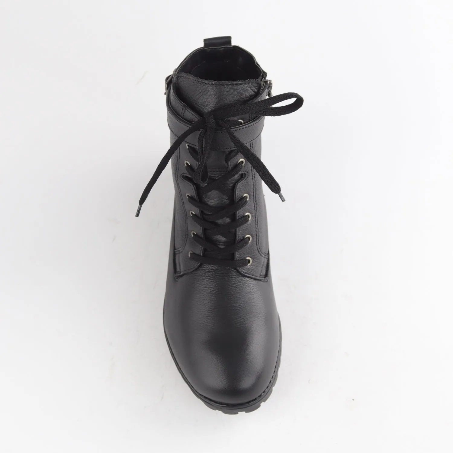 Lace-up Ankle Boot in Black - 11981