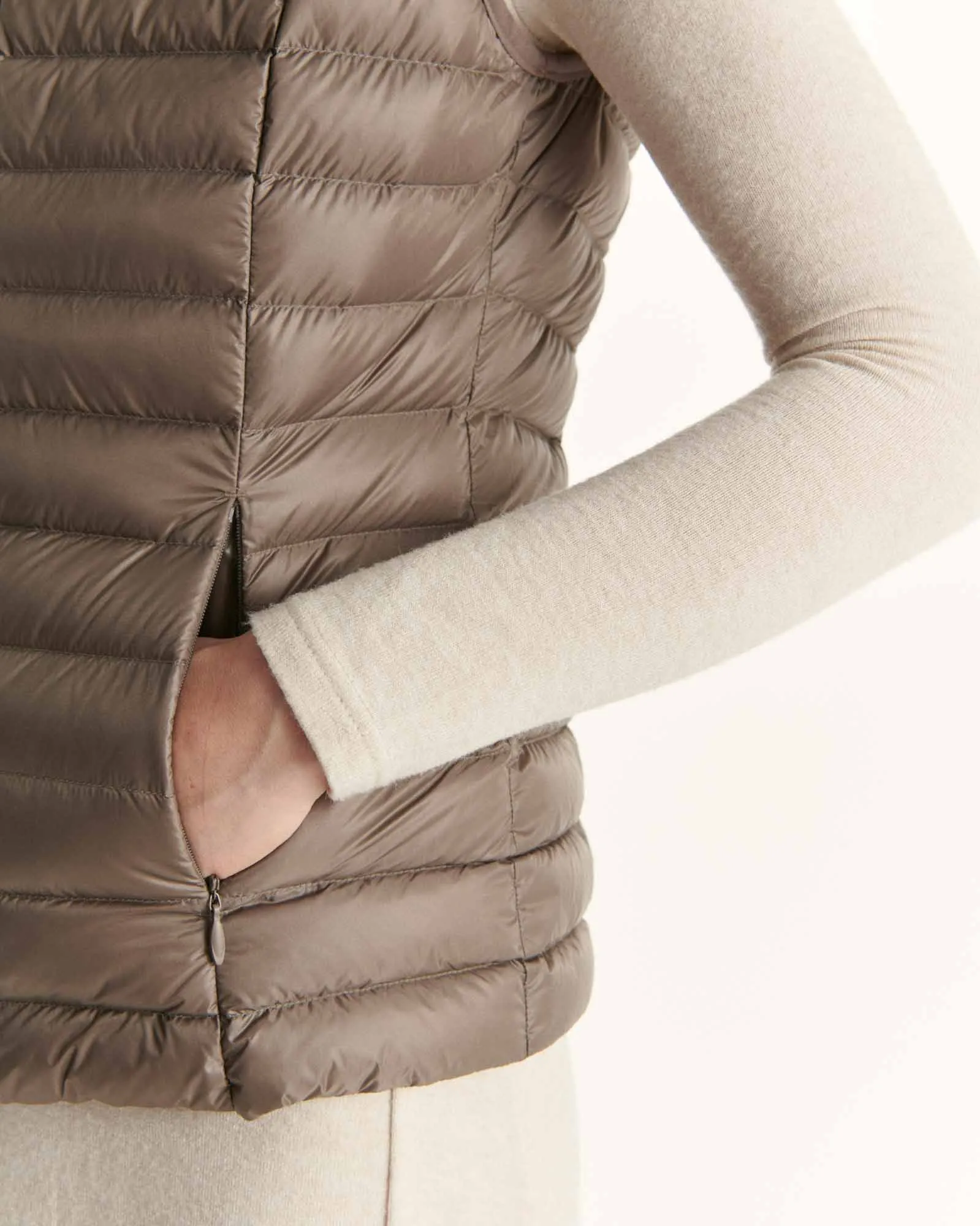 Light sleeveless down jacket Taupe Seda