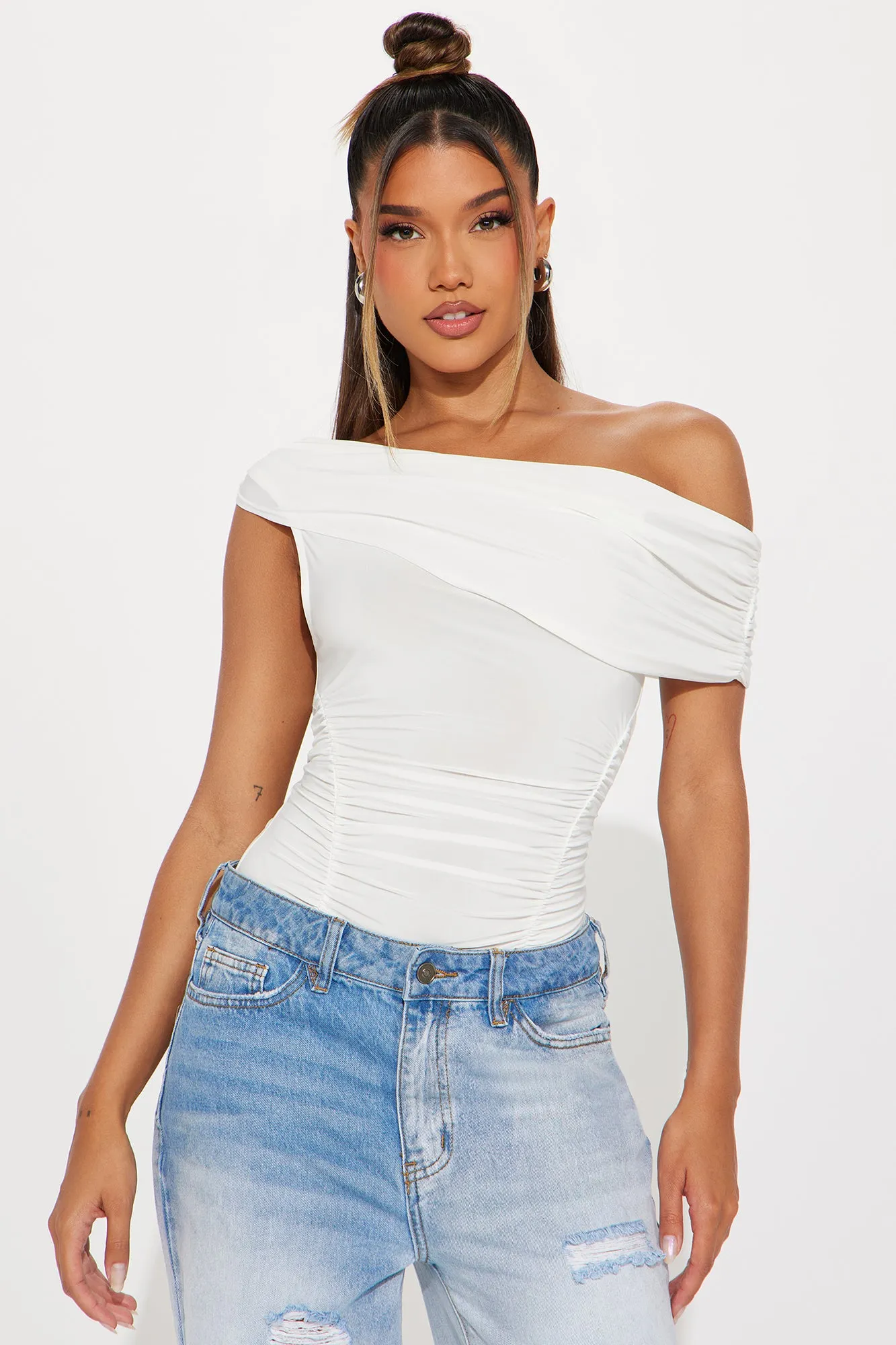 Michelle Off Shoulder Bodysuit - Ivory