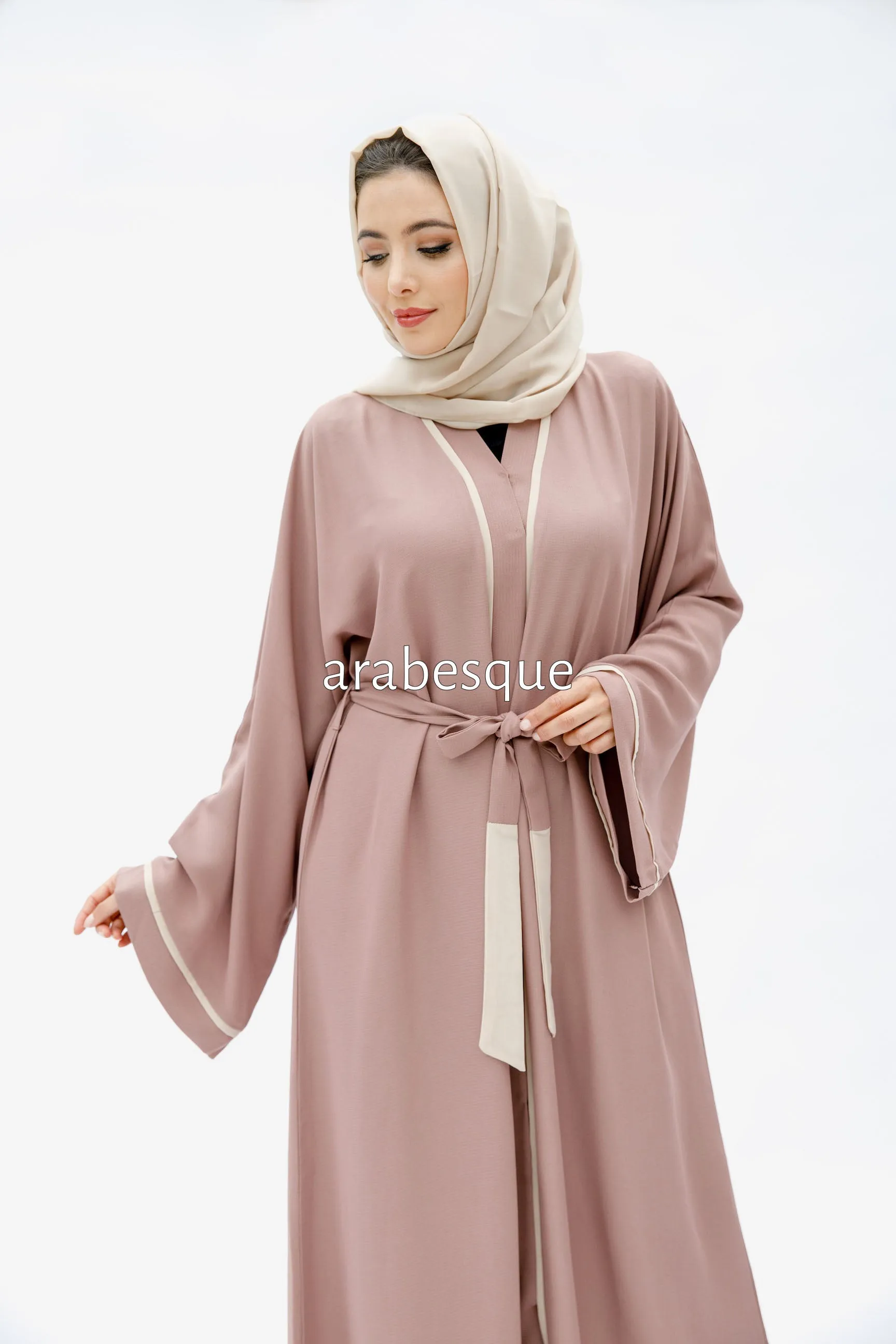 Sala Blush Abaya