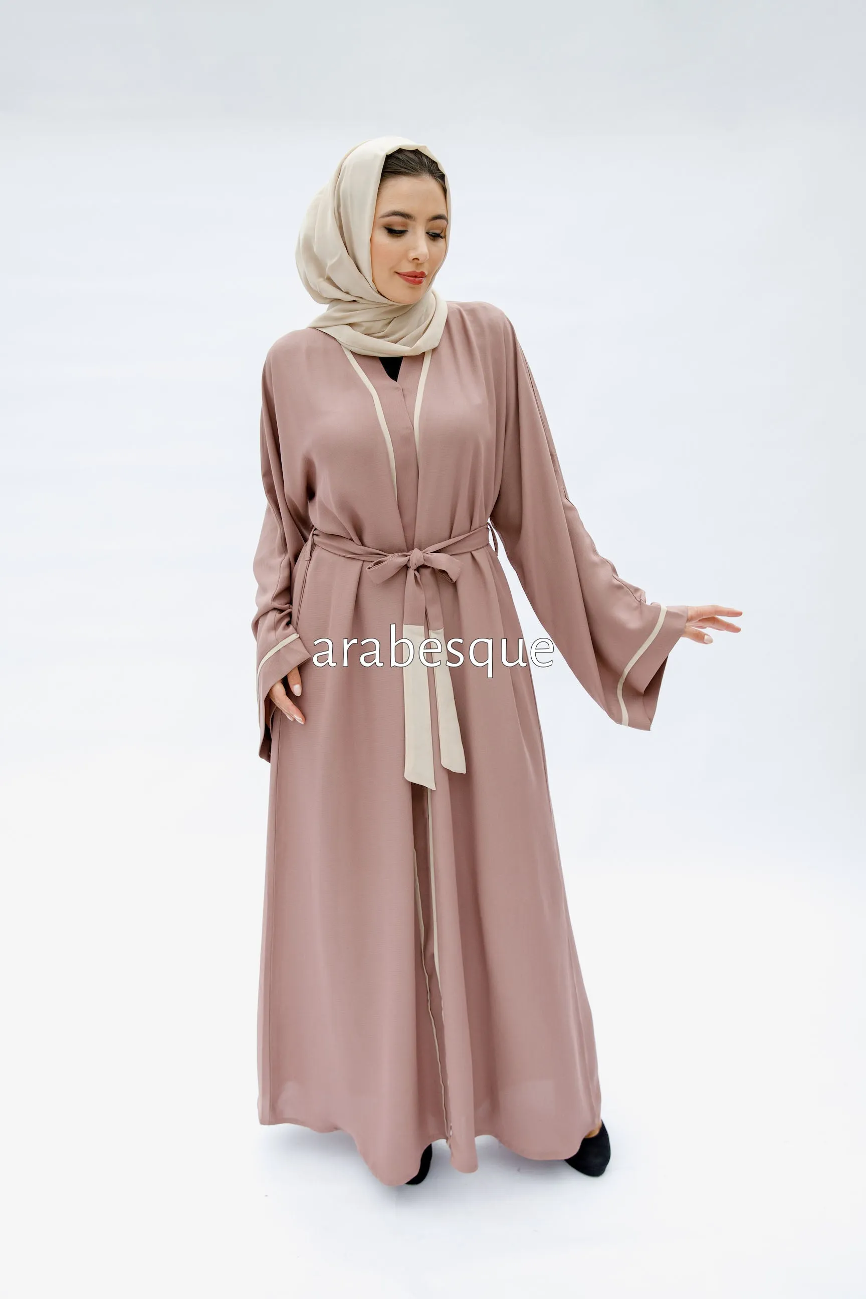 Sala Blush Abaya