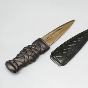 Sgian Dubh with Black Resin Knotted Handle