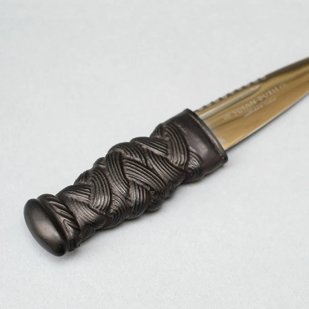 Sgian Dubh with Black Resin Knotted Handle