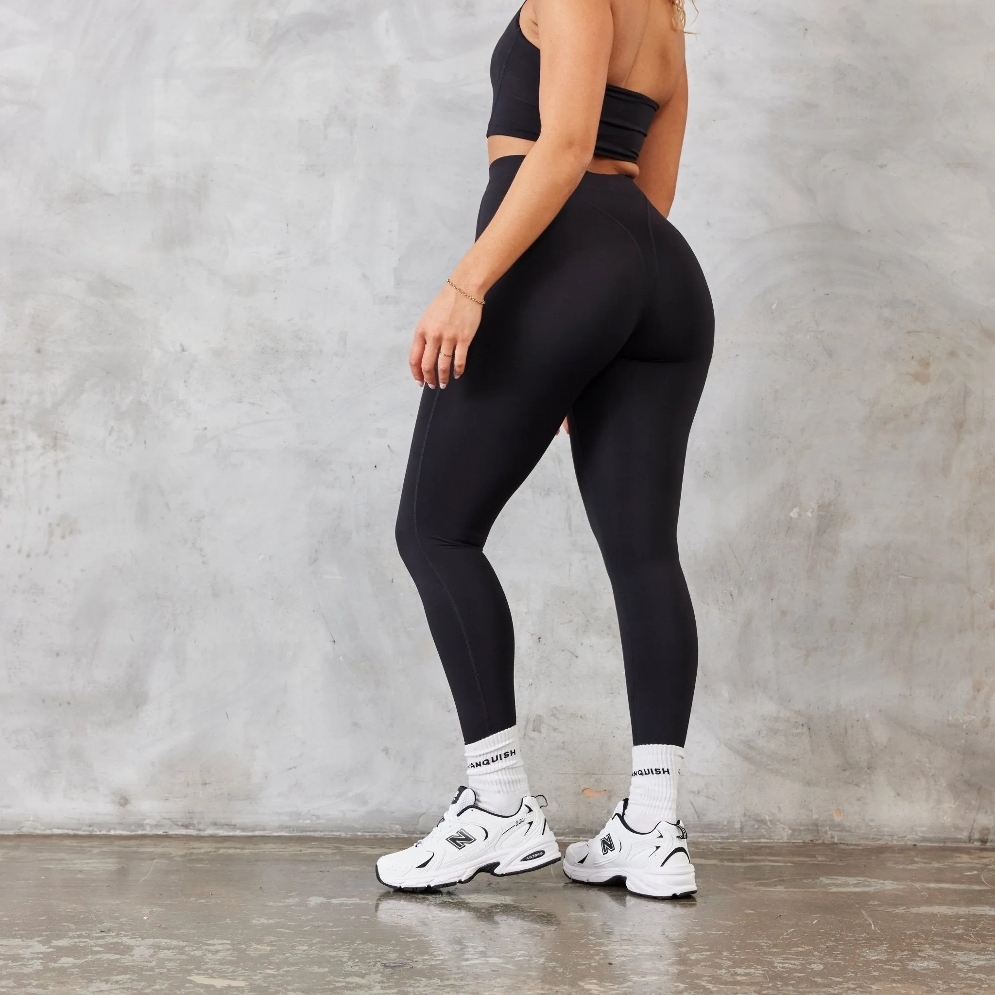 Vanquish Enhance Black Leggings