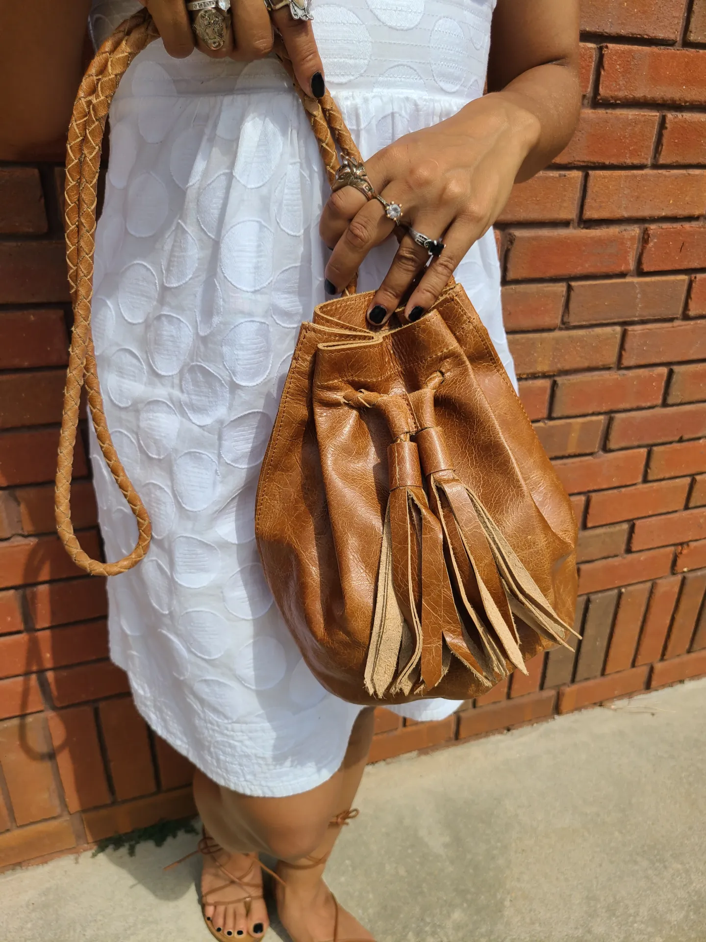 Women's Lambskin Bucket Purse w/ Tassel